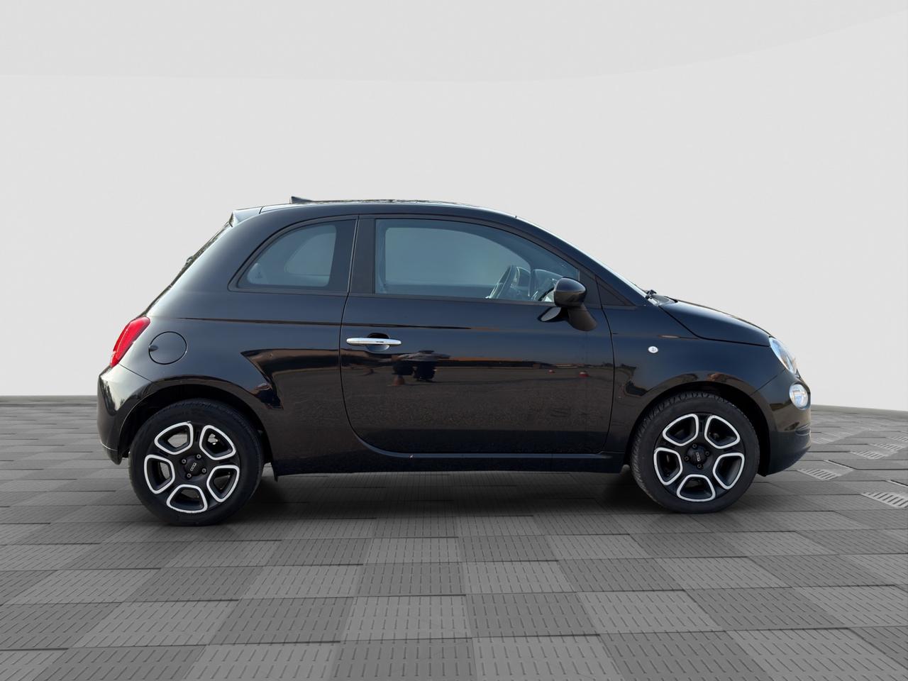 FIAT 500 (2015--->) 500 1.0 Hybrid Club