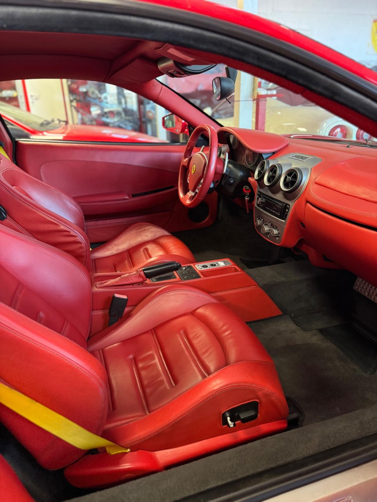 Ferrari F430 F1 “pari al nuovo”PERMUTE