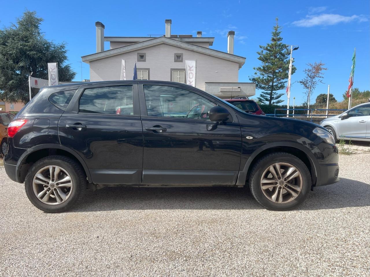 Nissan Qashqai 2.0 dCi DPF Tekna