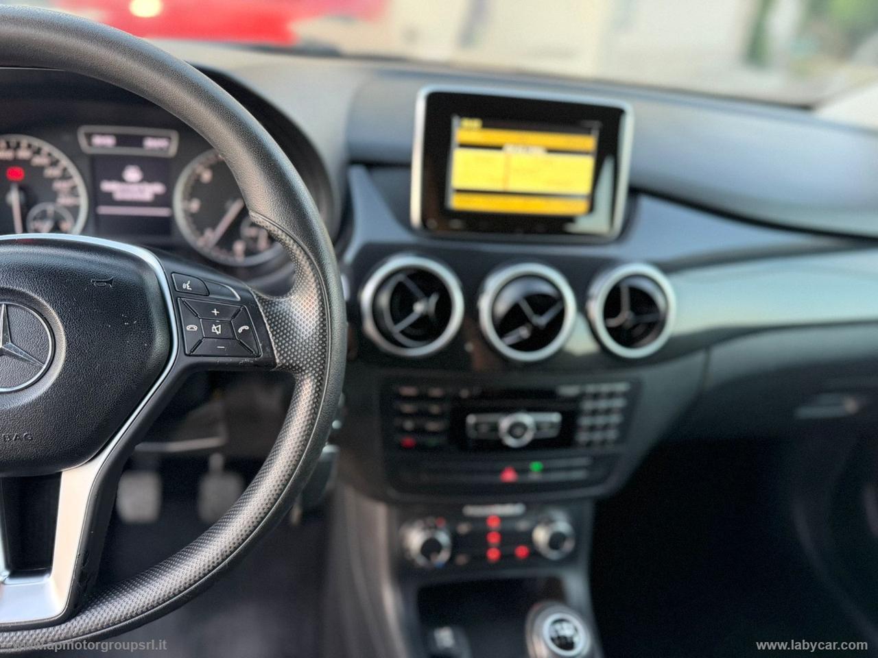 MERCEDES-BENZ B 180 CDI BlueEFFICIENCY Executive