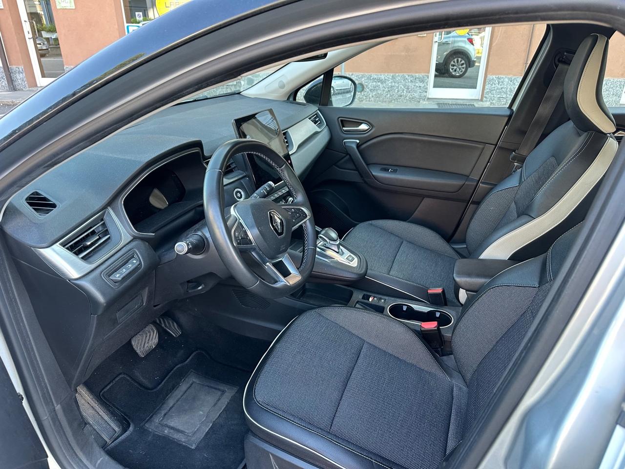 Renault Captur Plug-in Hybrid E-Tech 160 CV Intens