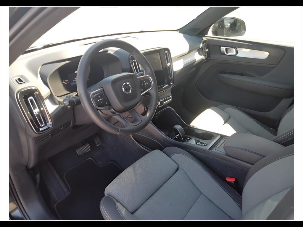 VOLVO XC40 2023 - XC40 2.0 b3 Core auto