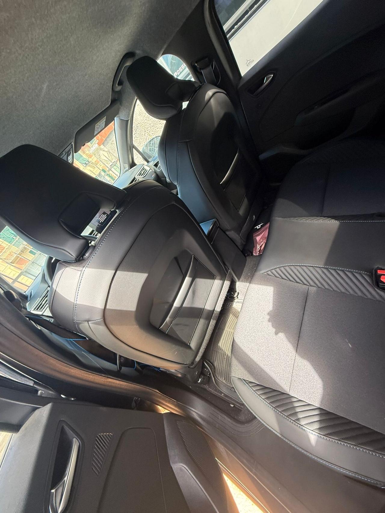 Renault Clio Full Hybrid E-Tech 145 CV 5 porte Equilibre