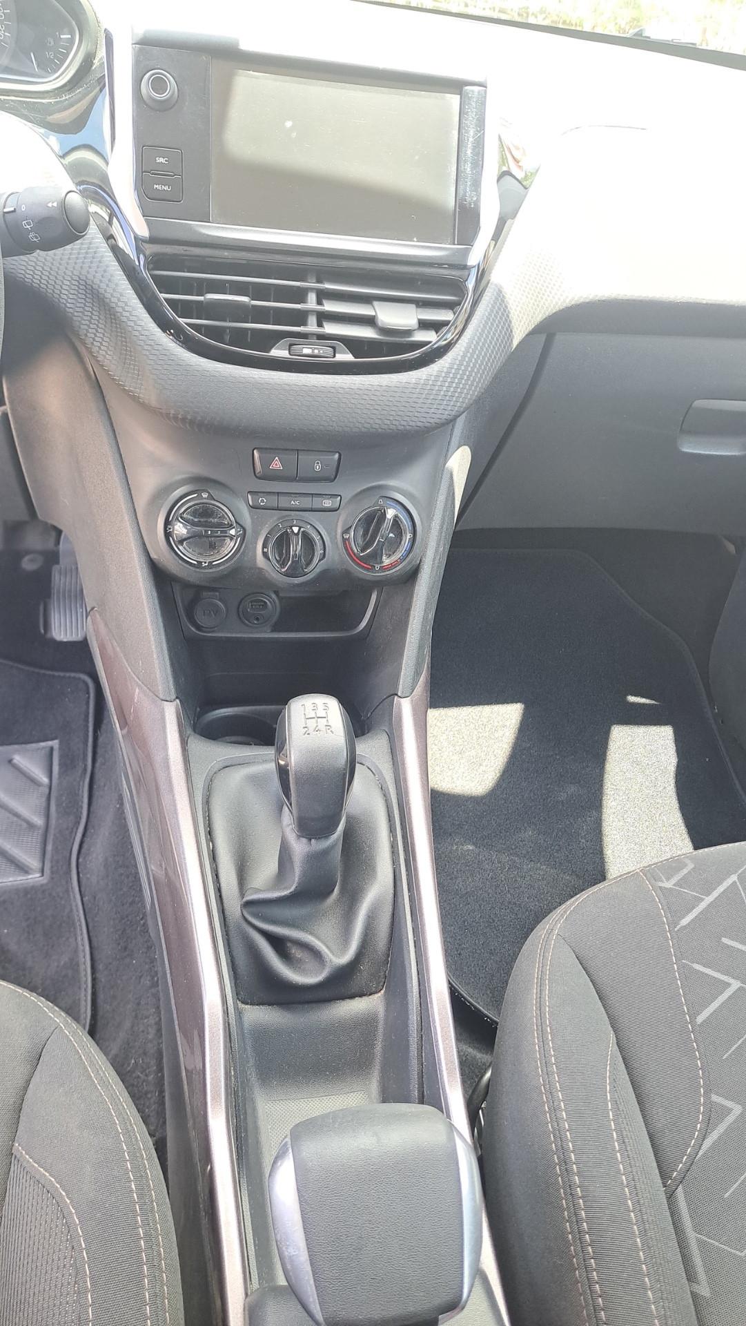 Peugeot 2008 BlueHDi 100 S&S Active