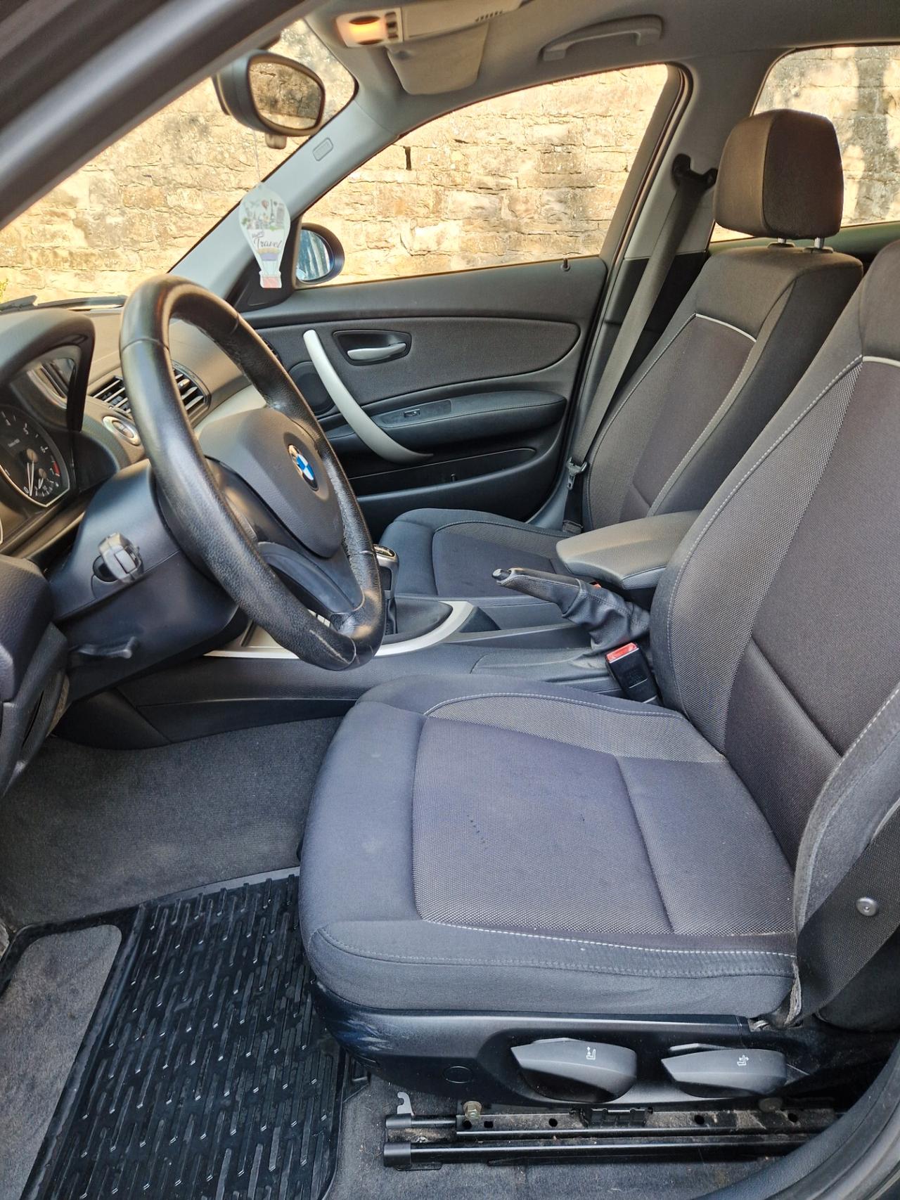 Bmw 118i 5 porte Futura 143CV - 2008