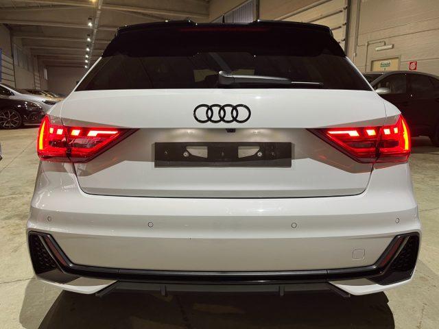 AUDI A1 SPB 30TFSI Stronic S line Identity Black "18 Sline