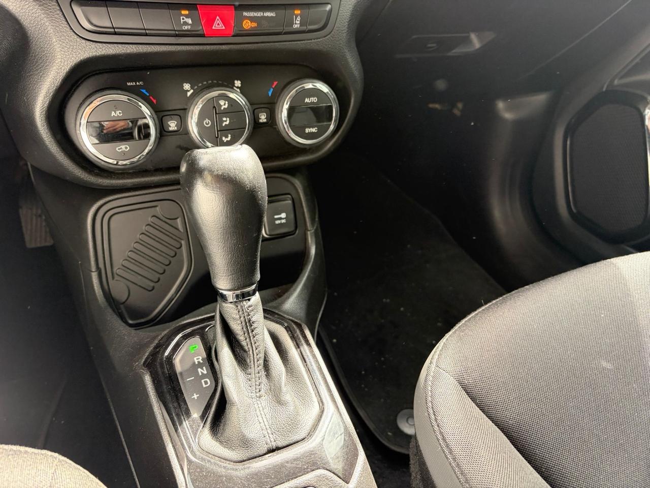 Jeep Renegade 1.6 Mjt DDCT 120 CV Limited