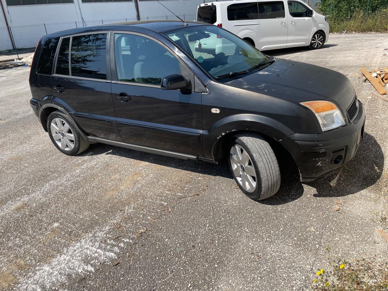 Ford Fusion 1.4 TDCi 5p. Titanium