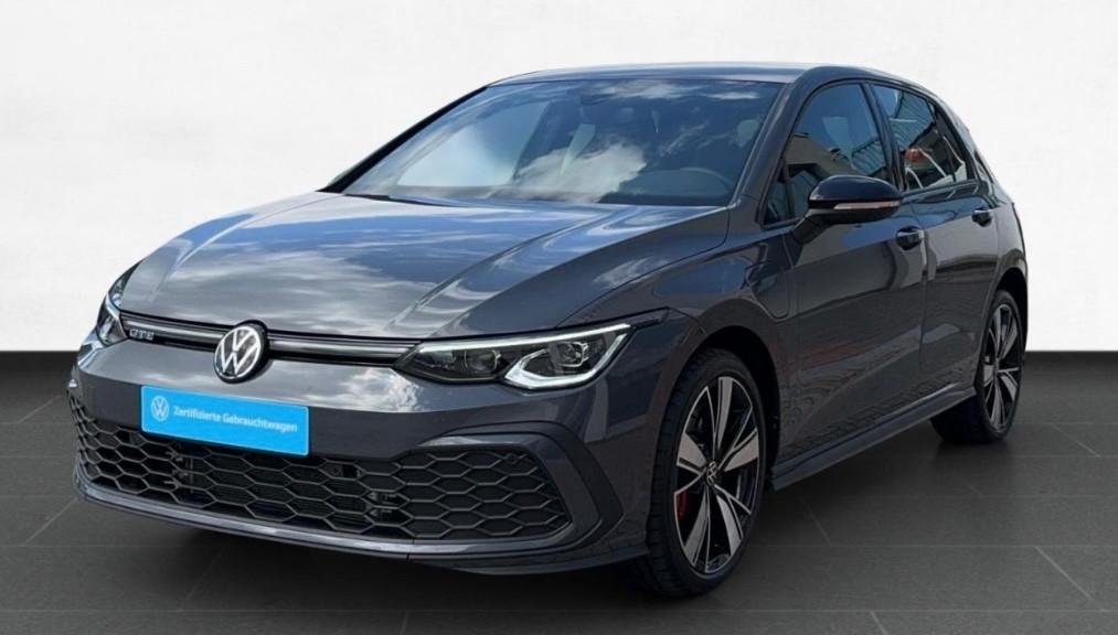 Volkswagen Golf GTE 1.4 eHybrid DSG LED/Navi/ACC