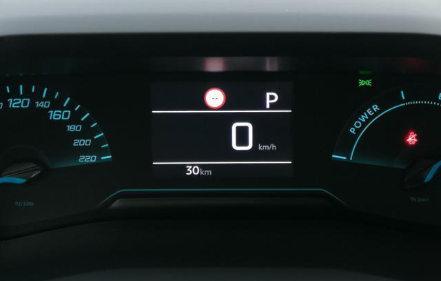 PEUGEOT 208 Hybrid 110 CV e-DCS6 Style