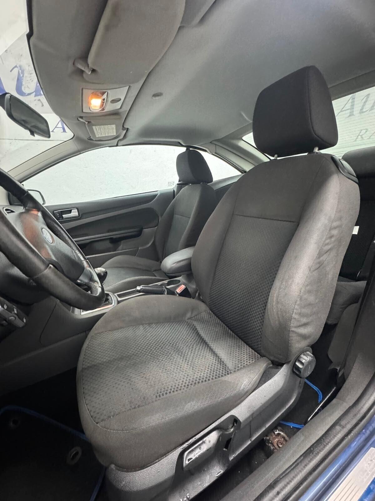 Ford Focus 2.0 TDCi (136CV) CC Tit. DPF