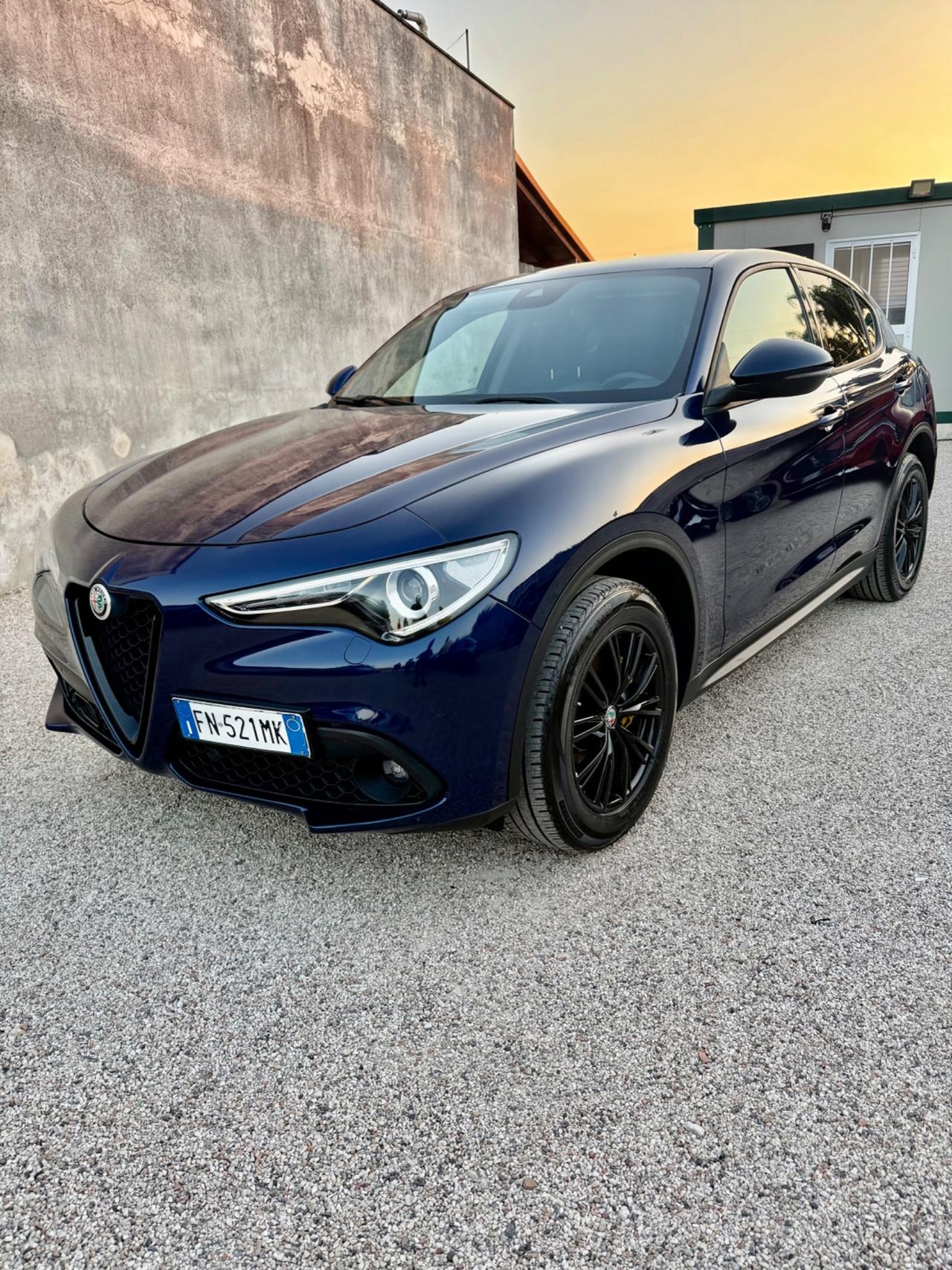 Alfa Romeo Stelvio 2.2 distribuzione pompa olio tagliando ok AT8 Q4 Executive