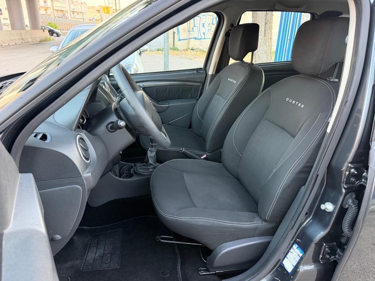 Dacia Duster 1.5 dCi 110 cv 2015 navigatore