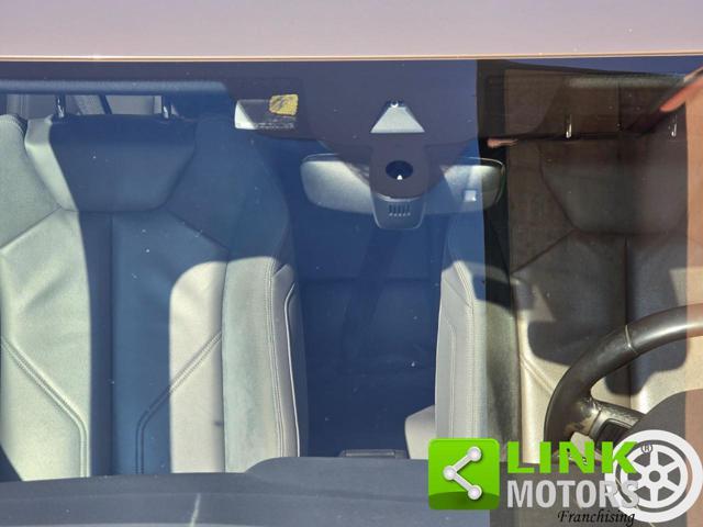 AUDI Q3 40 TDI 190CV S tronic quattro s line Identity Blac