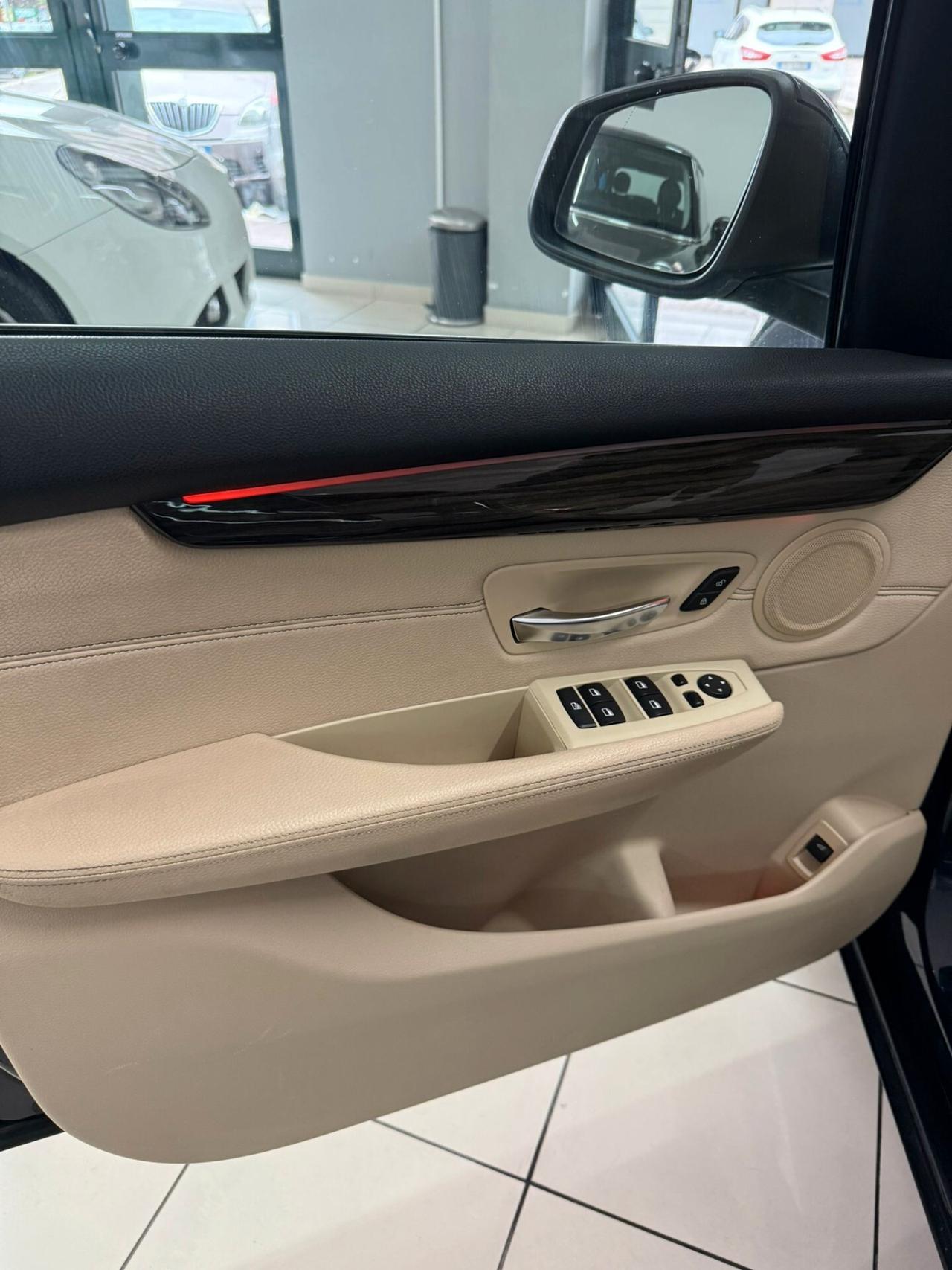 Bmw 2er Active Tourer 218d Active Tourer Luxury-multispazio