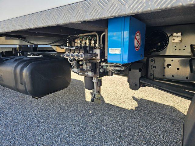 IVECO Daily 35S14 2.3HPT PL PIATTAFORMA CON CESTELLO 20 SOCAGE