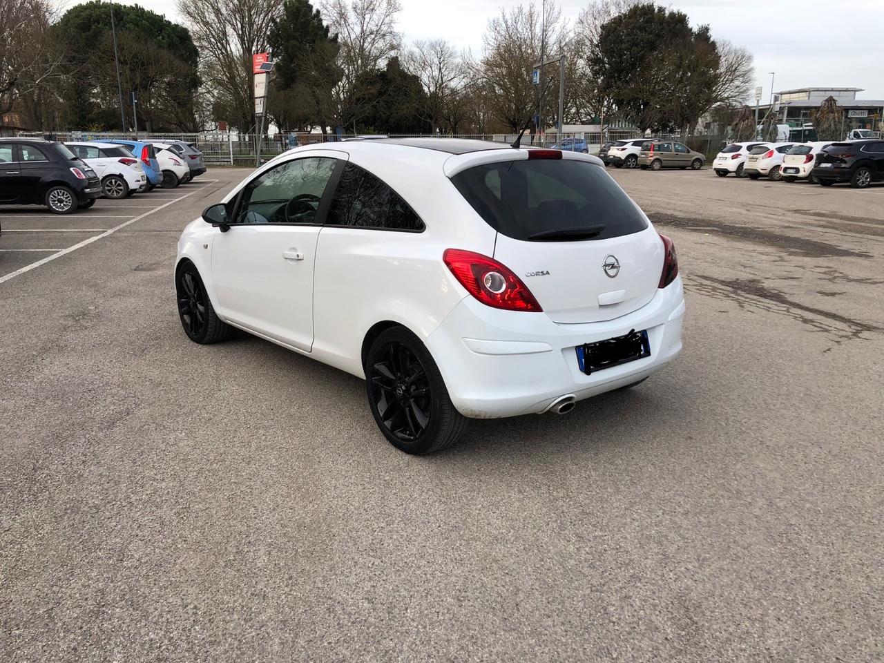 Opel Corsa 1.2 3 porte Elective