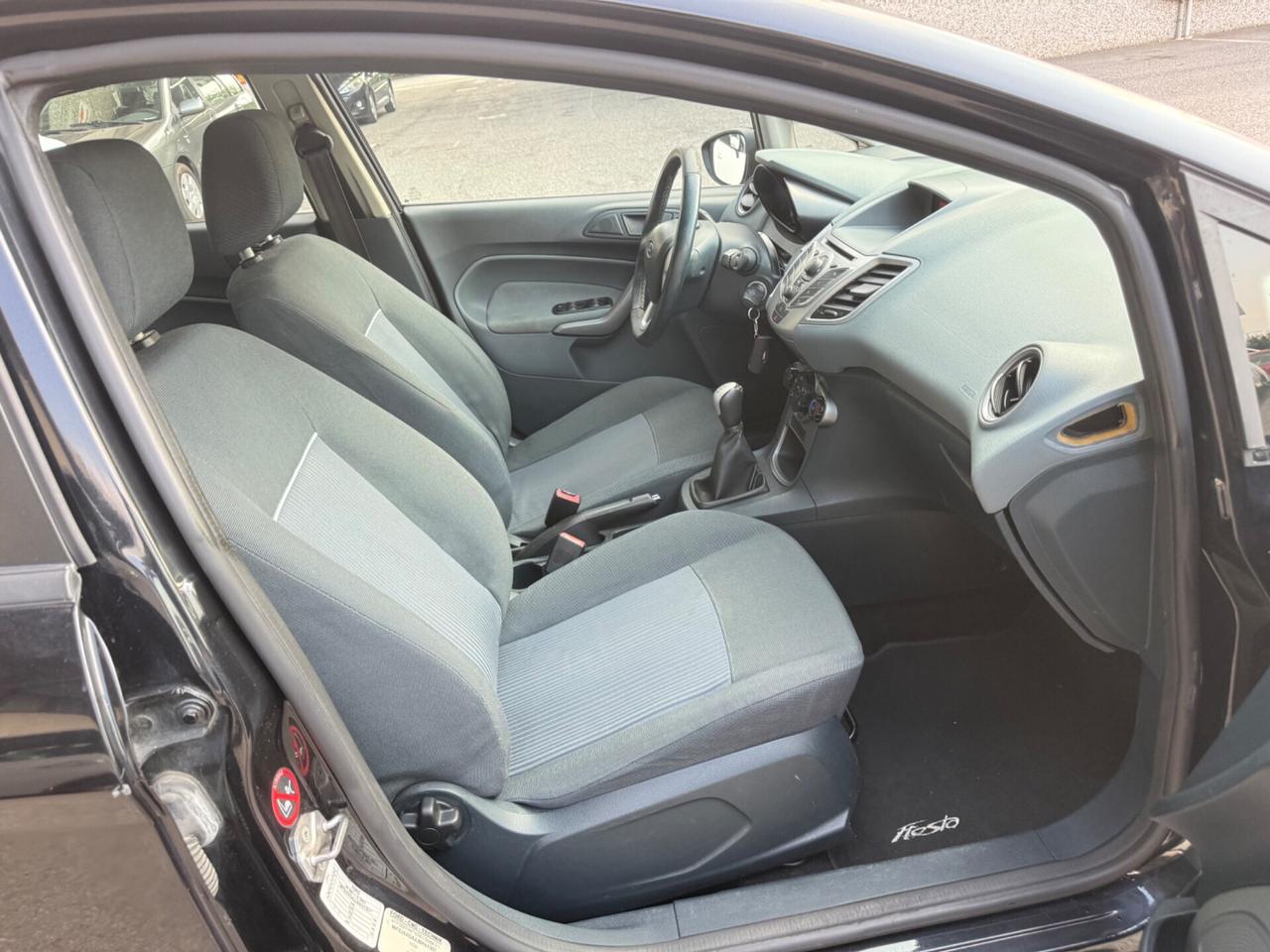 Ford Fiesta 1.4 5 porte Bz.- GPL Titanium