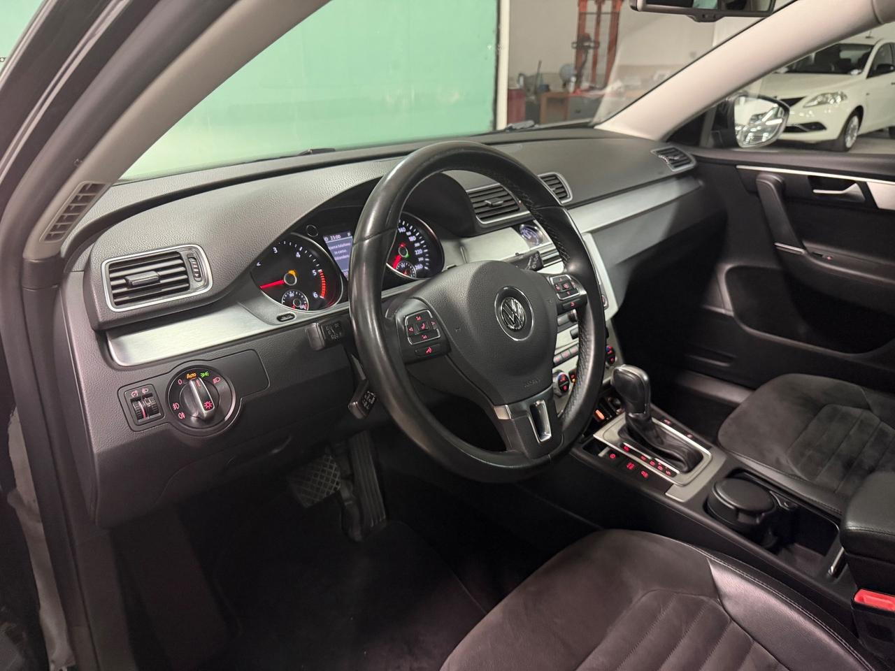 Volkswagen Passat 2.0 TDI DSG High