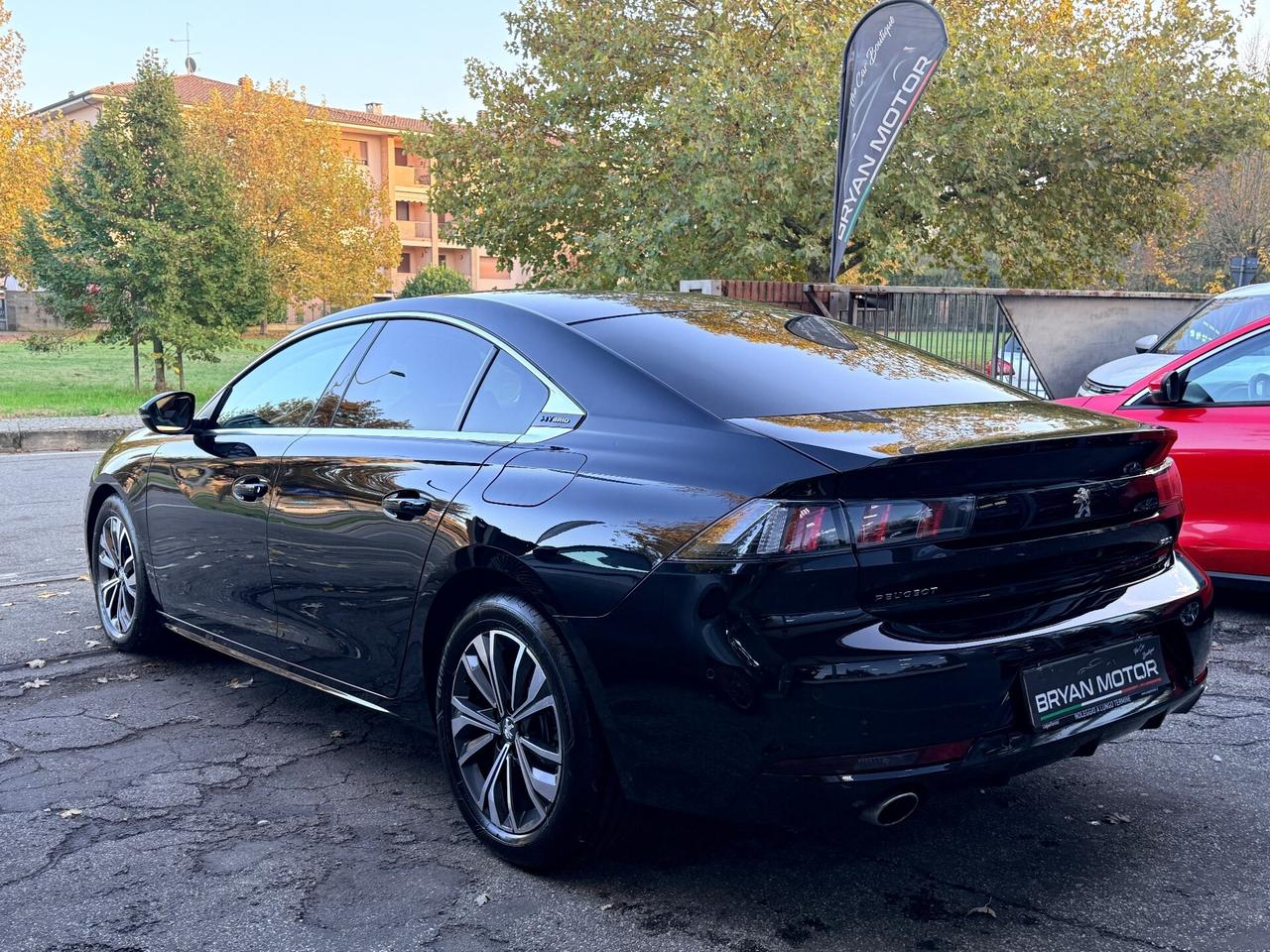 Peugeot 508 Plug-in Hybrid 225 e-EAT8 Allure Pack