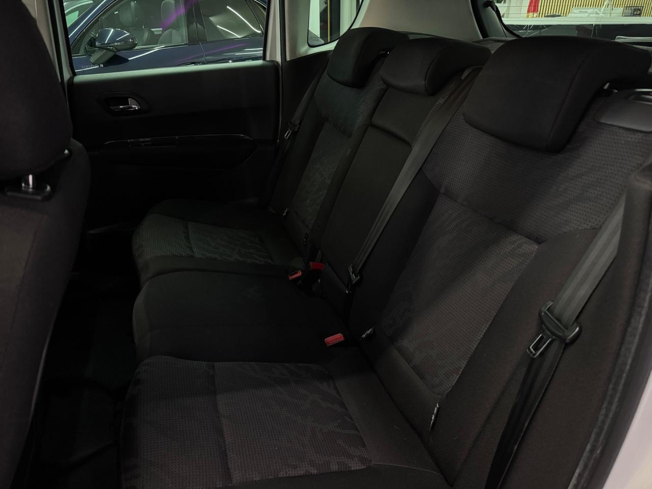 Peugeot 3008 1.6 HDi 110CV Premium Full Opt