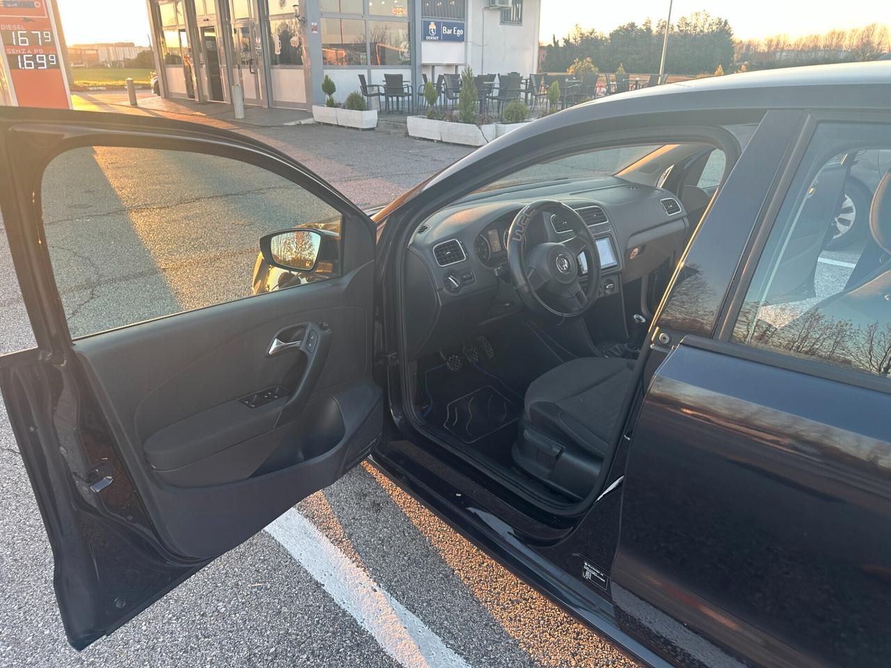 Volkswagen Polo 1.4 5 porte Highline