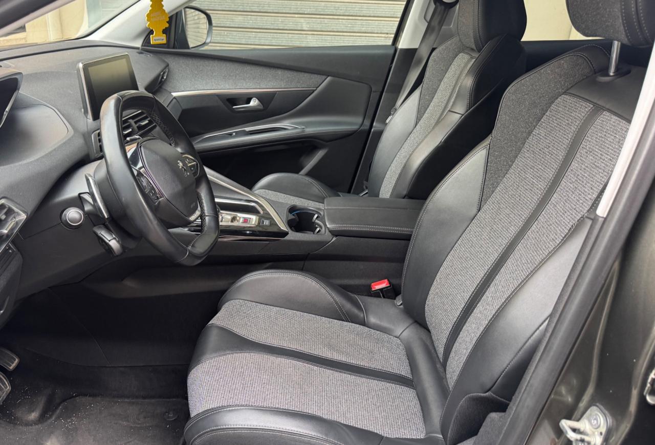 Peugeot 3008 BlueHDi 130 S&S Allure