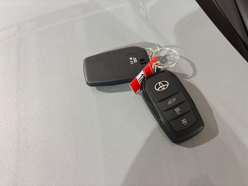 Toyota Corolla Cross 2.0 Hybrid 197 CV E-CVT Trend