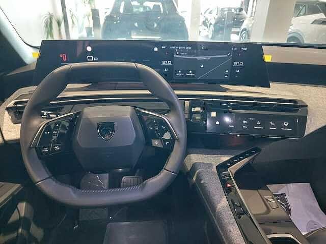 Peugeot 3008 Hybrid 136 e-DCS6 Allure KM0