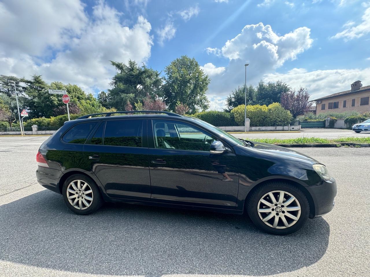 Volkswagen Golf Variant 1.6 TDI DPF Comf. BlueMotion Tech.