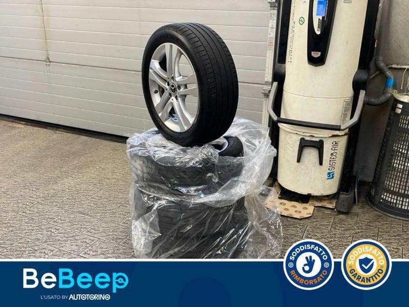 Mercedes-Benz GLA 200 D SPORT 4MATIC AUTO