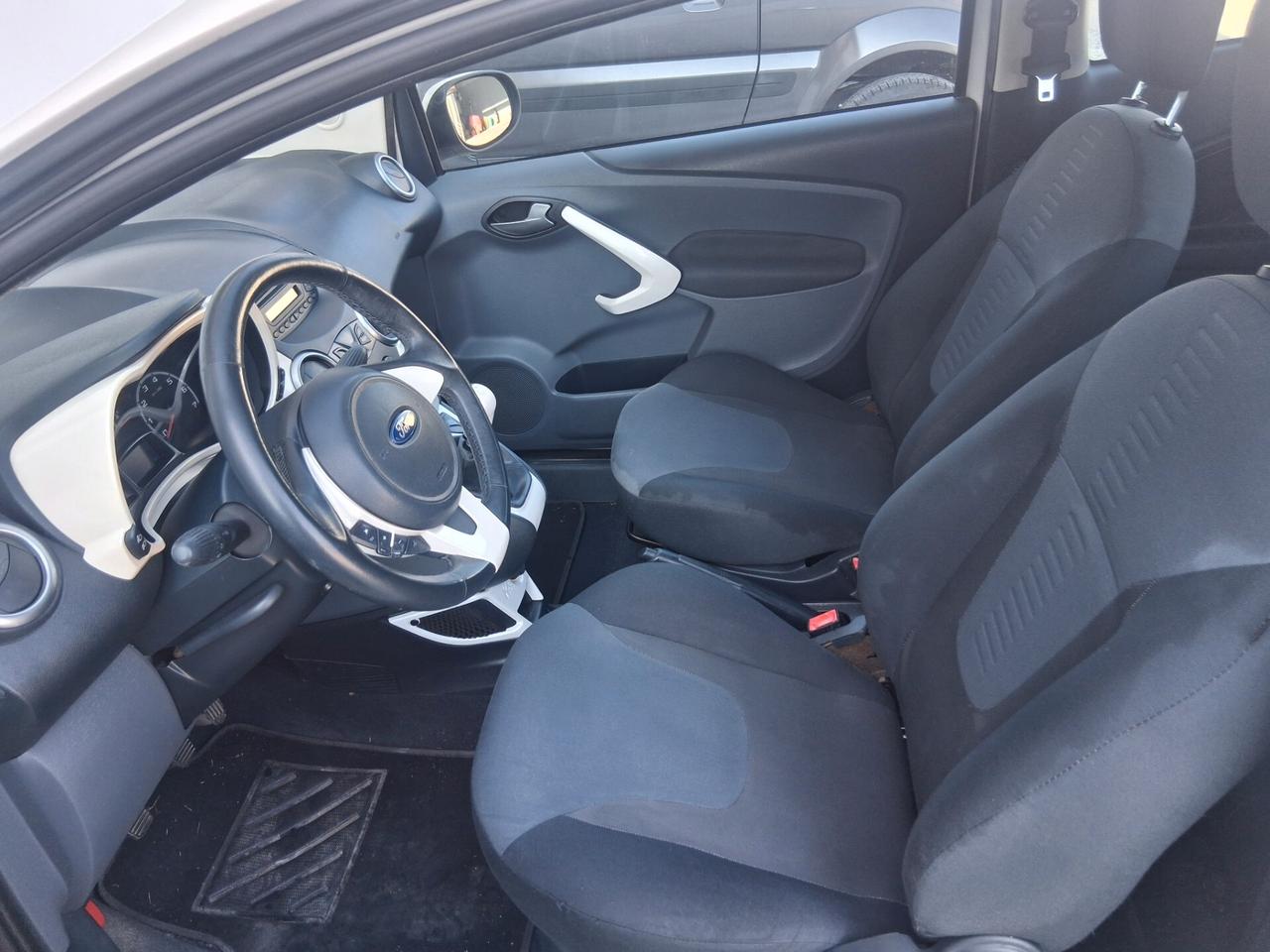 Ford Ka Ka+ 1.2 8V 69CV Titanium