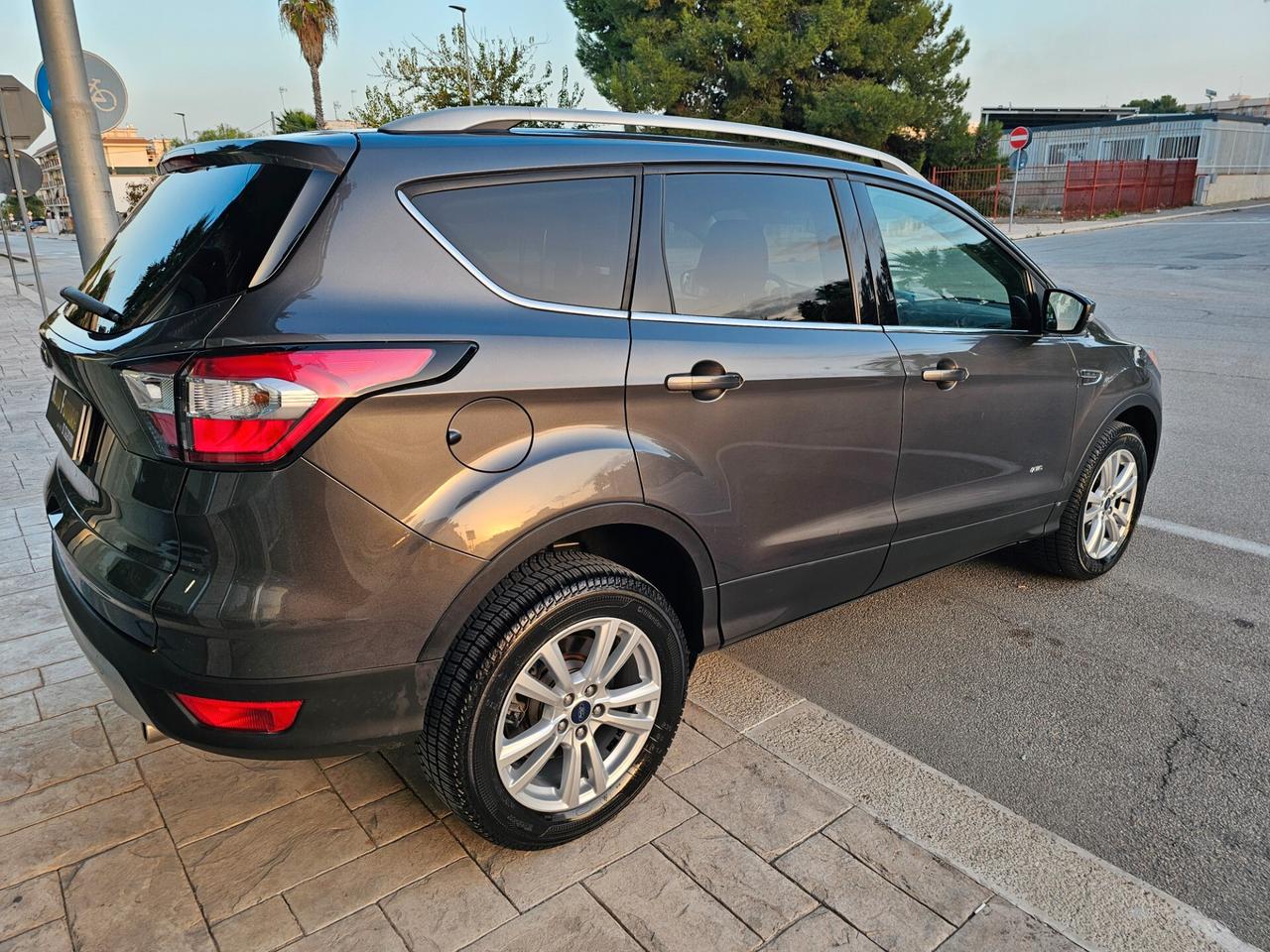 FORD KUGA 2.0 TDCI 150CV 4X4 SPORT BUSINESS