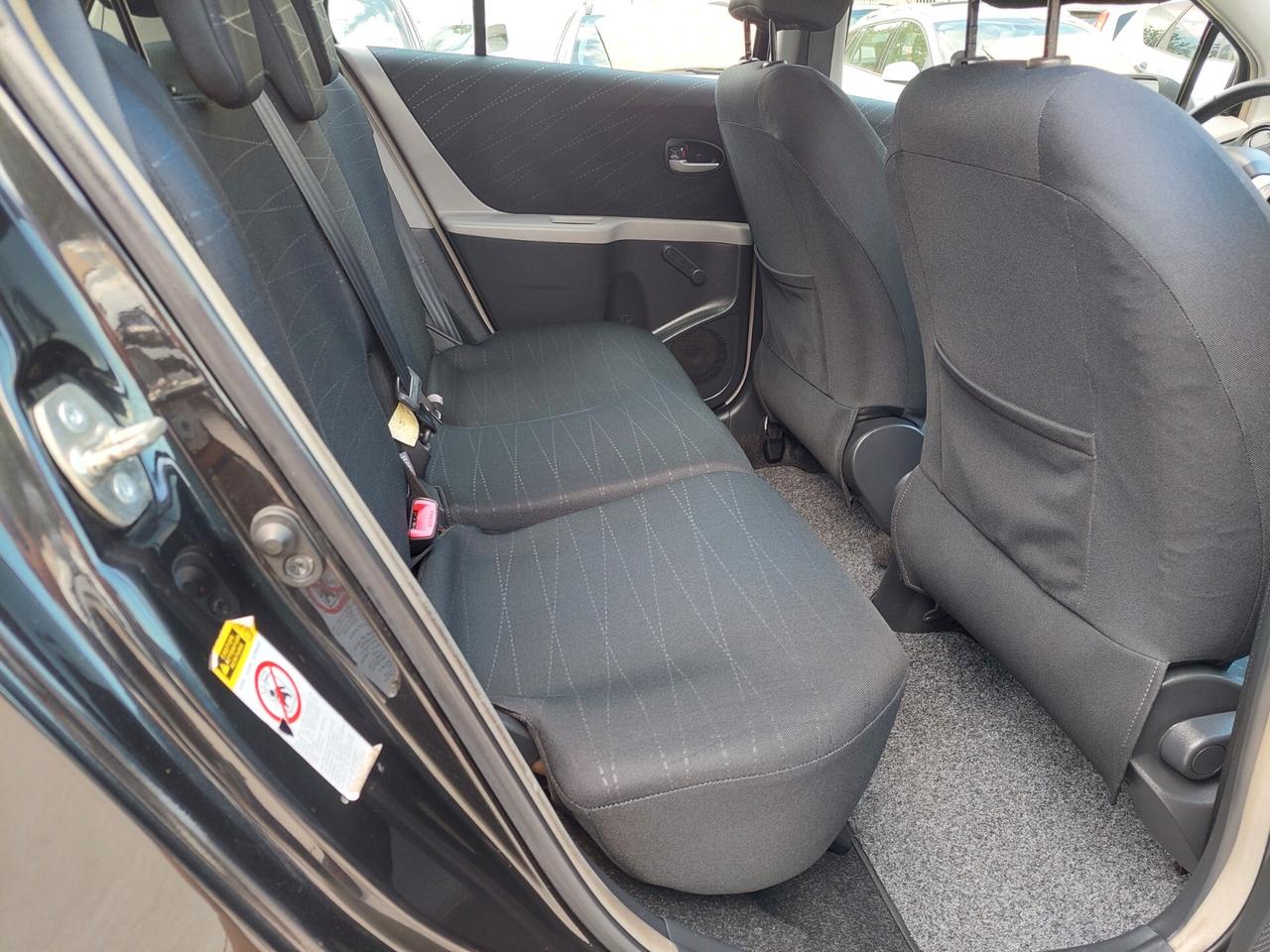 Toyota Yaris 1.4 D-4D 5 porte Sol PERFETTA