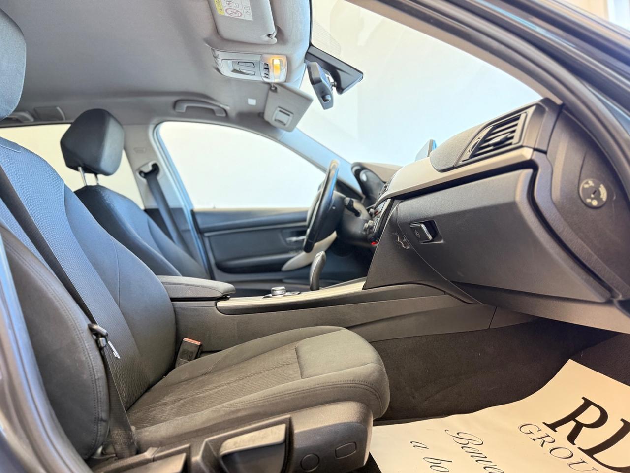 BMW 316d Touring Sport automatica okneopatentati