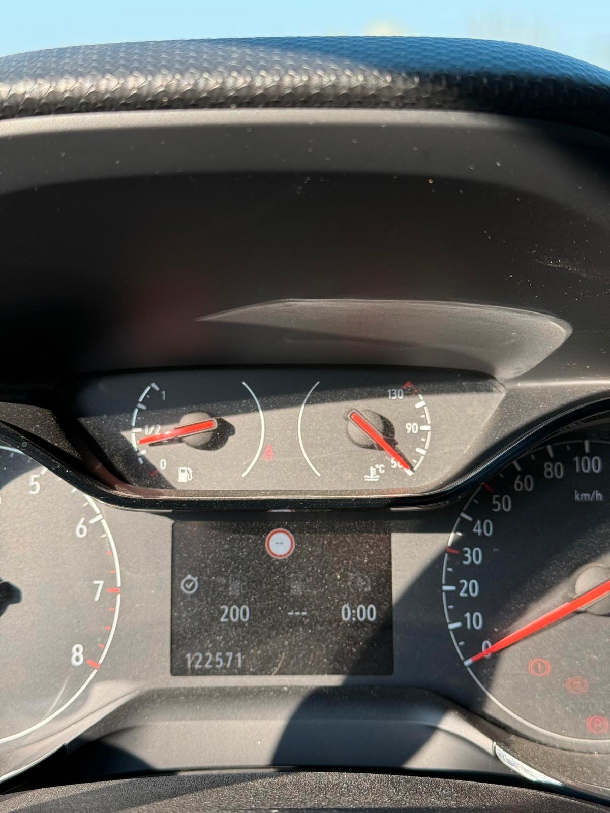 Opel Corsa 1.5 diesel 100 CV GS Line