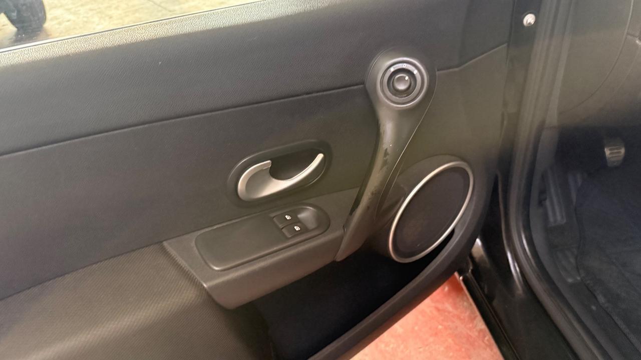 Renault Clio Storia 1.2 5 porte GPL Confort
