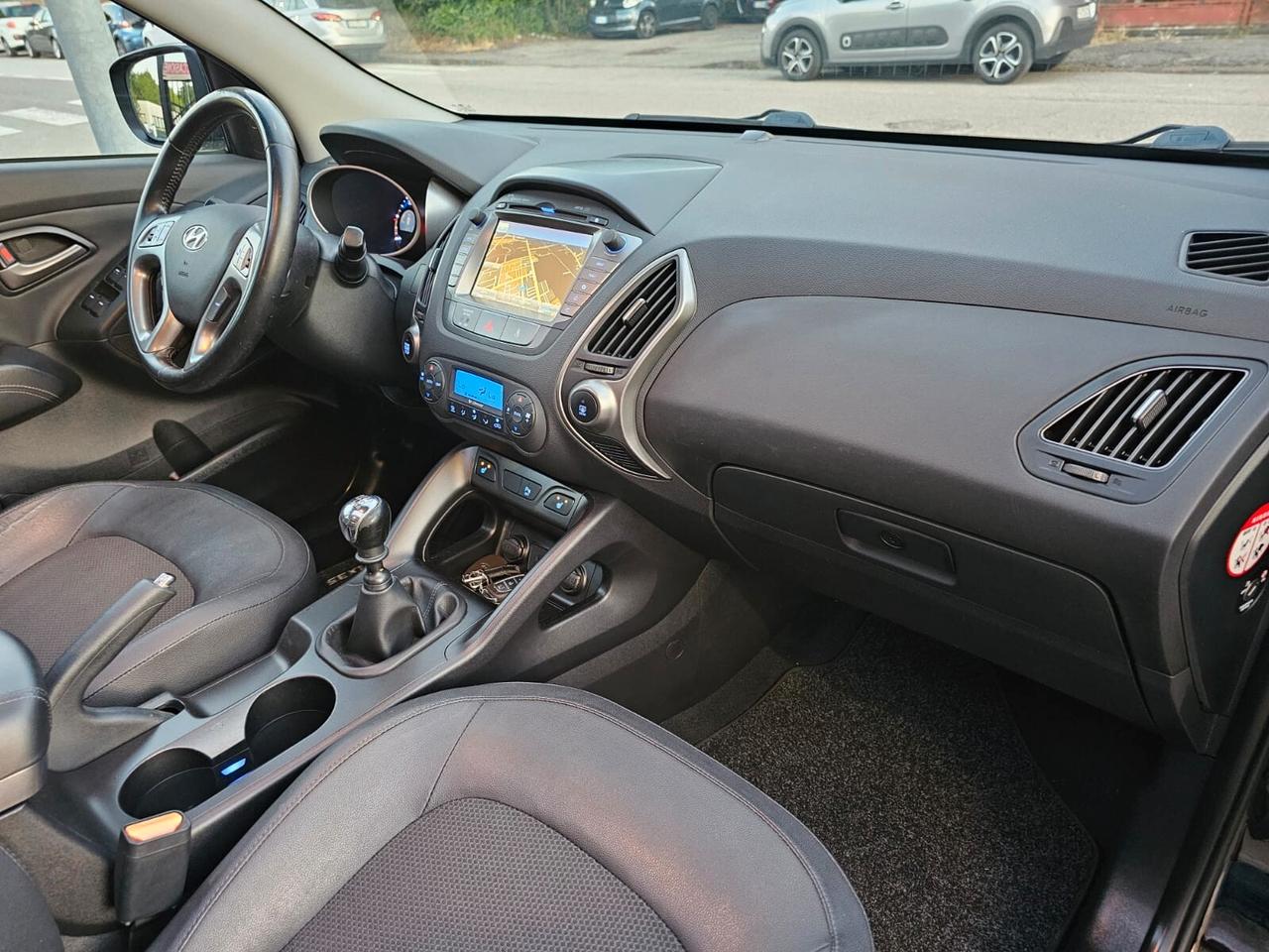 Hyundai iX35 1.7 CRDi 115cv Blue*Pelle*Navi*Tetto*Bi-Xeno*Unipro*