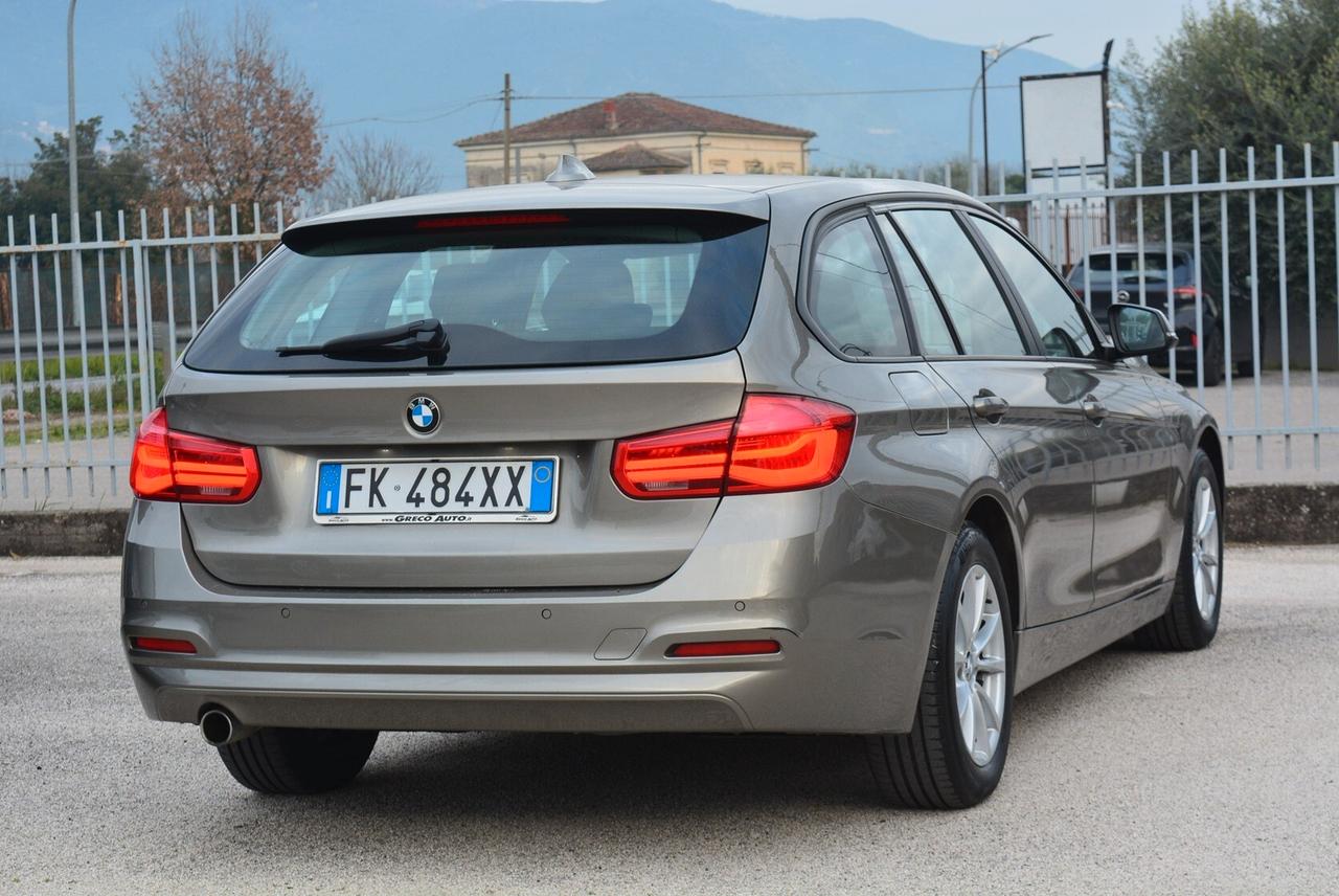 Bmw 318 318d Touring Business Advantage aut.