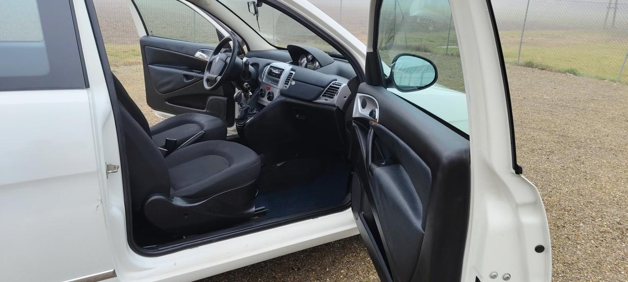 Lancia Ypsilon 1.2 69 CV 5 porte GPL Ecochic Platinum