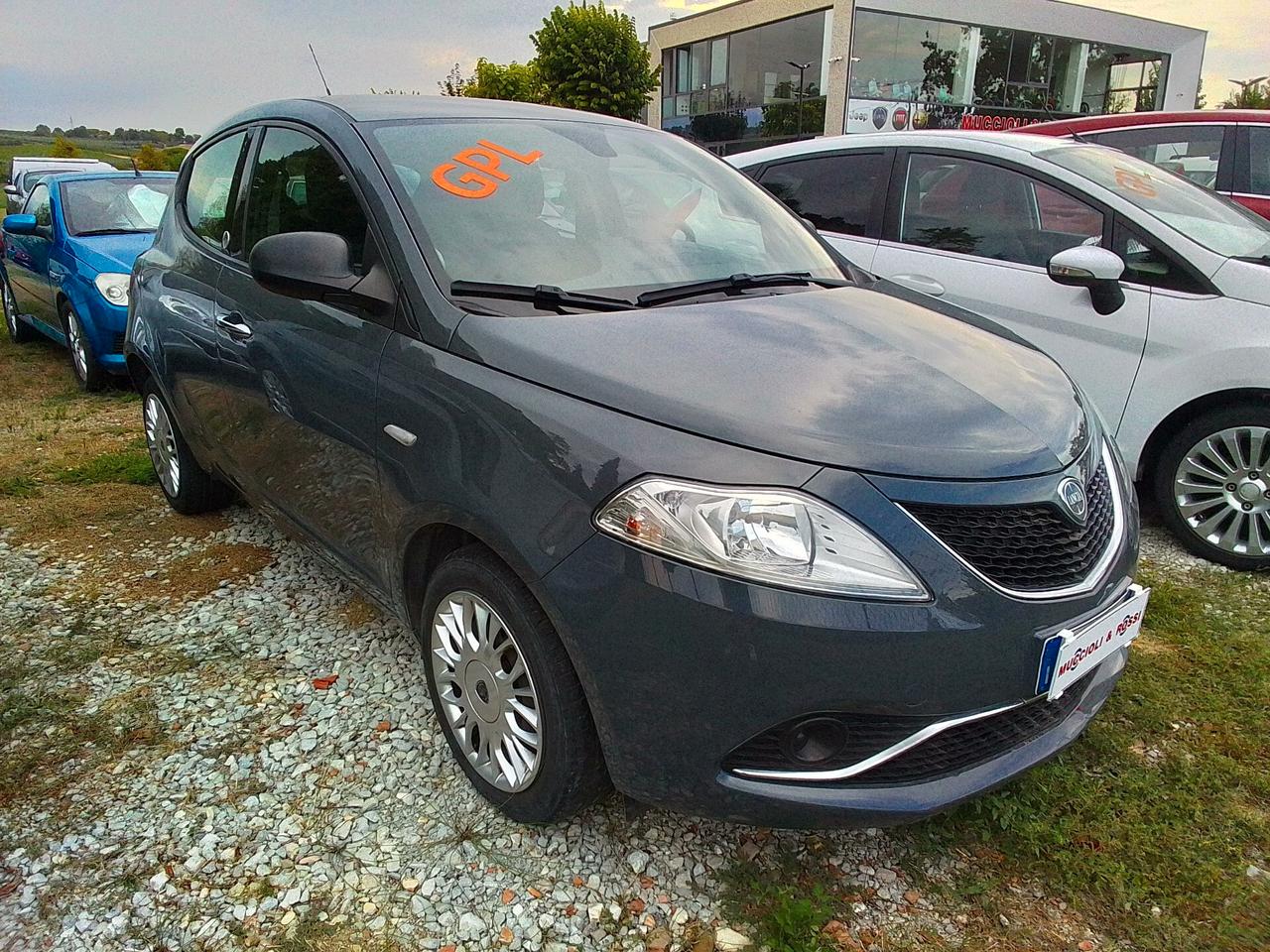 Lancia Ypsilon ECOCHIC 1.2 GPL 69cv