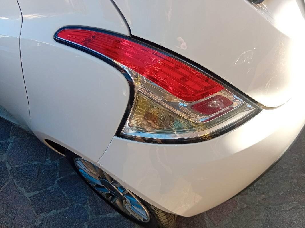 Lancia Ypsilon 1.3 mjt Silver s&s 95cv