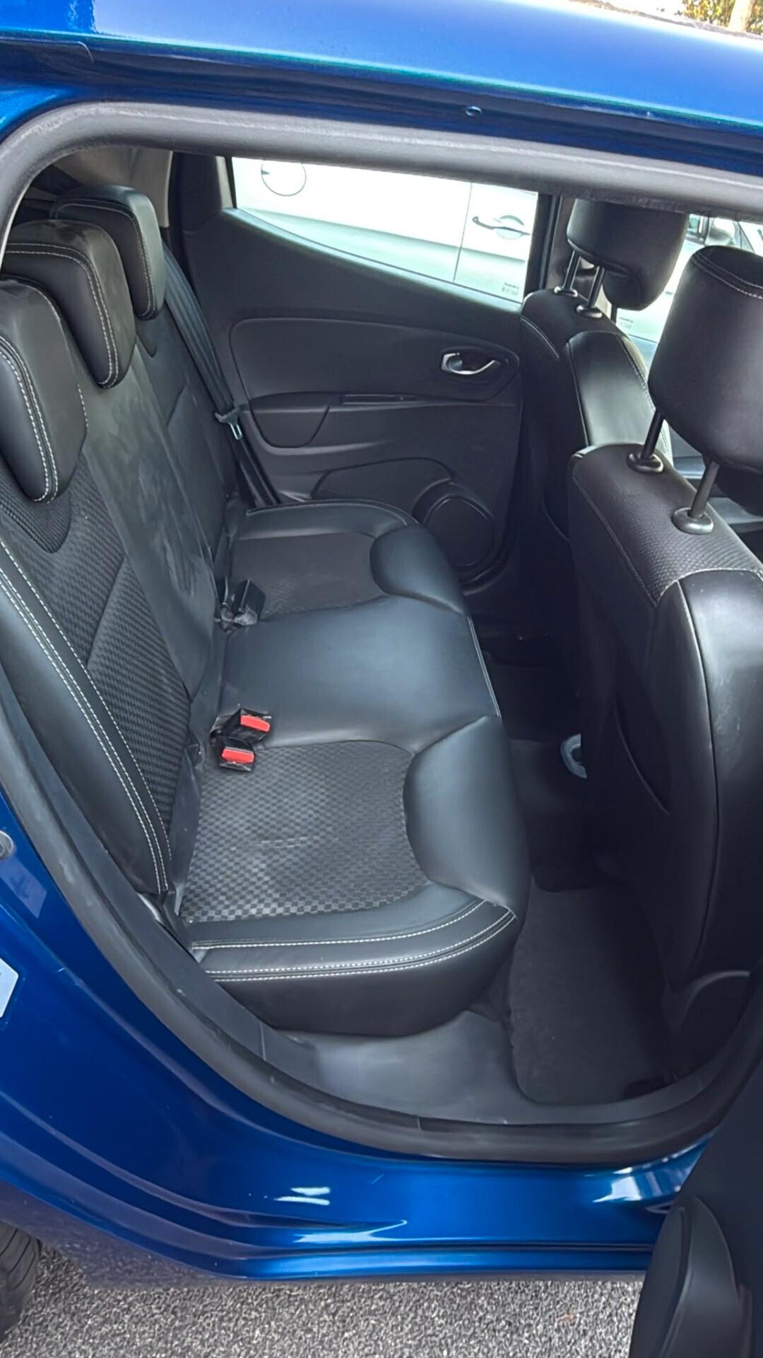 Renault Clio dCi 8V 90 CV 5 porte Duel2