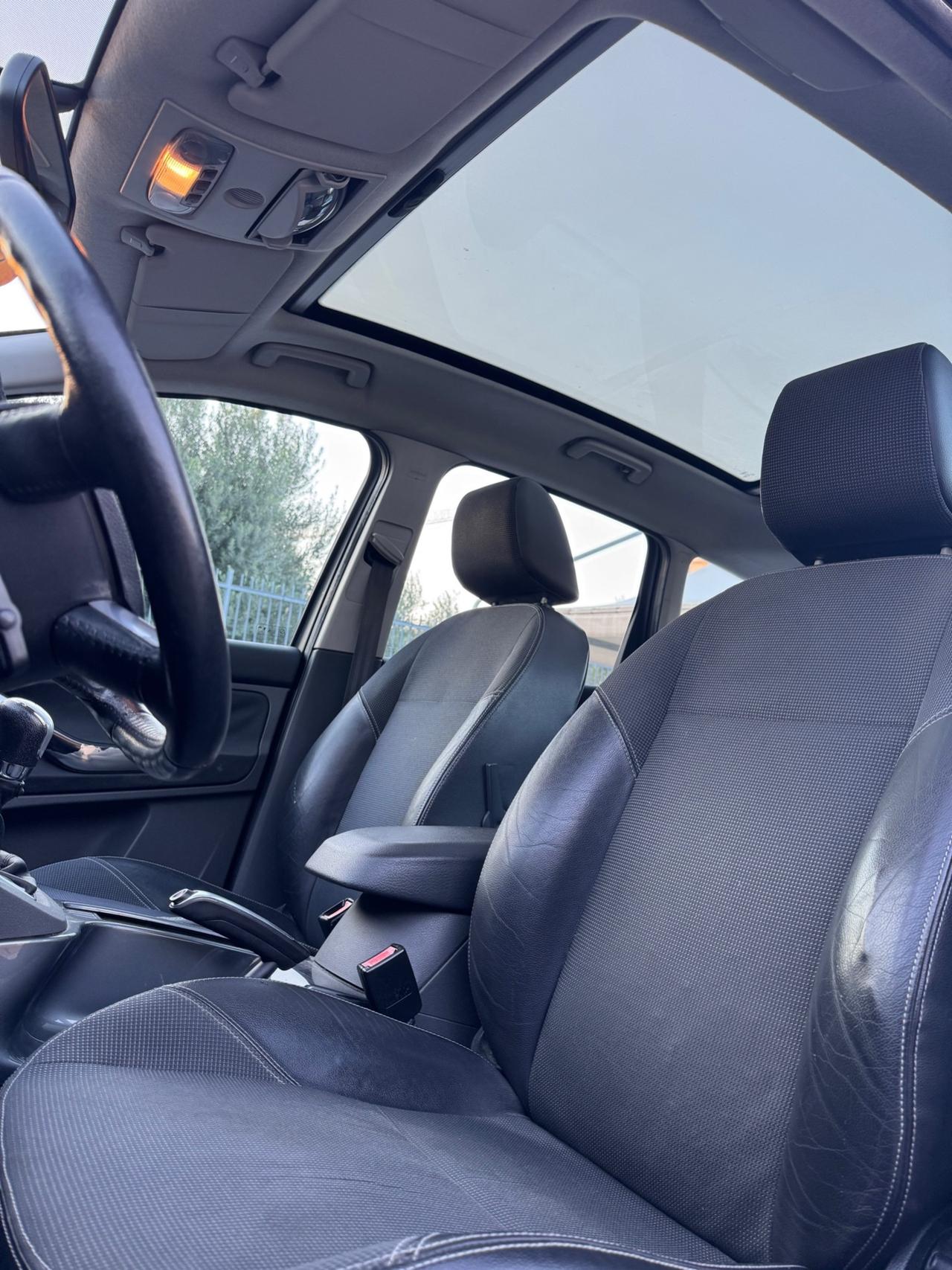 Ford C-Max 1.6 TDCi 90 CV Titanium