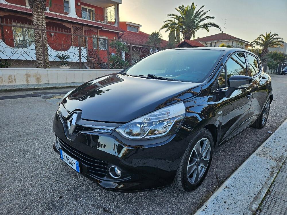 Renault Clio 1.5 dCi 8V 90CV 5P" Costume National"