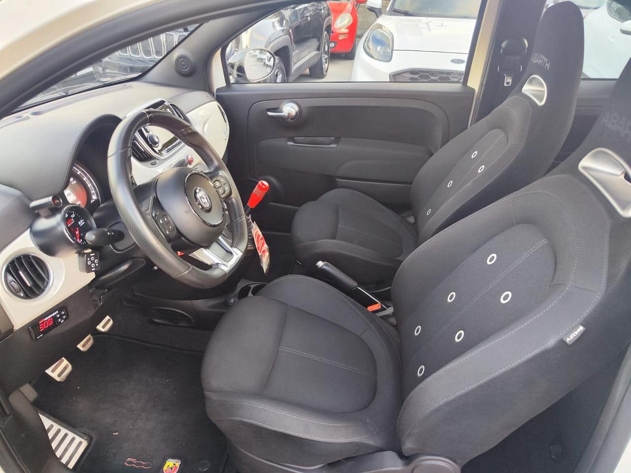 Abarth 595 1.4 Turbo T-Jet 145 CV
