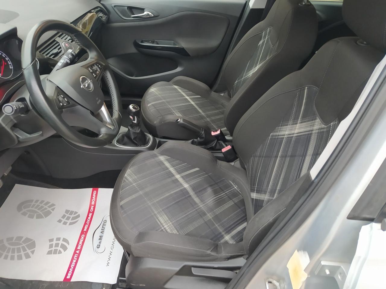 Opel Corsa 1.2 5 porte Innovation Neopatentati