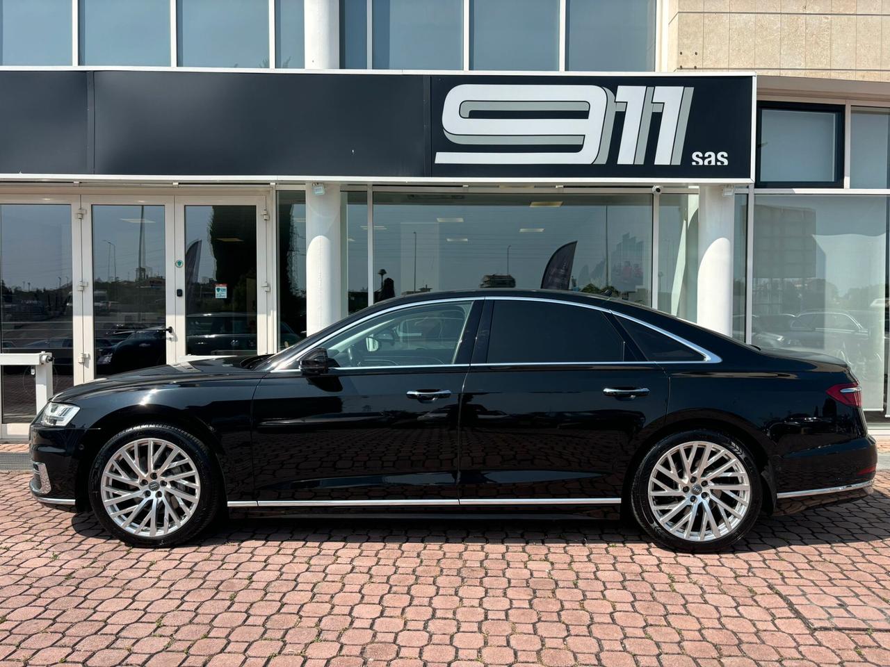 Audi A8 50 TDI 3.0 quattro tiptronic