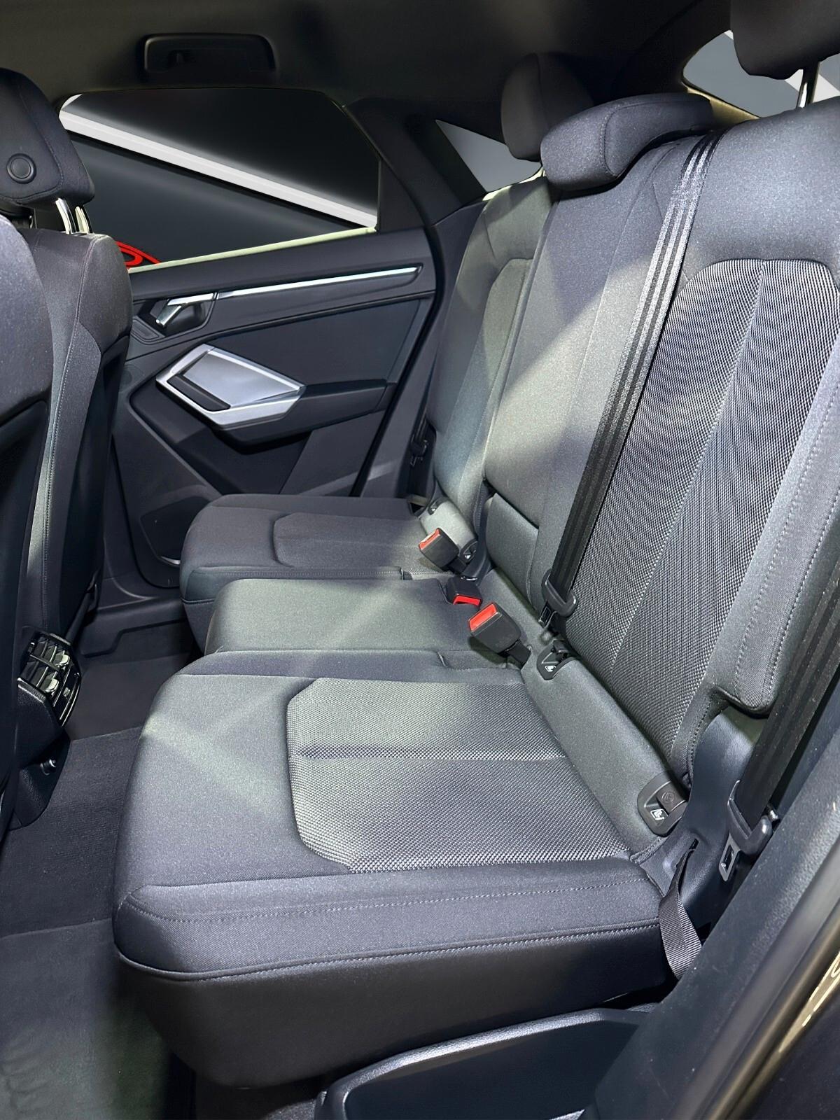 Audi Q3 40 TFSI quattro S tronic line edition