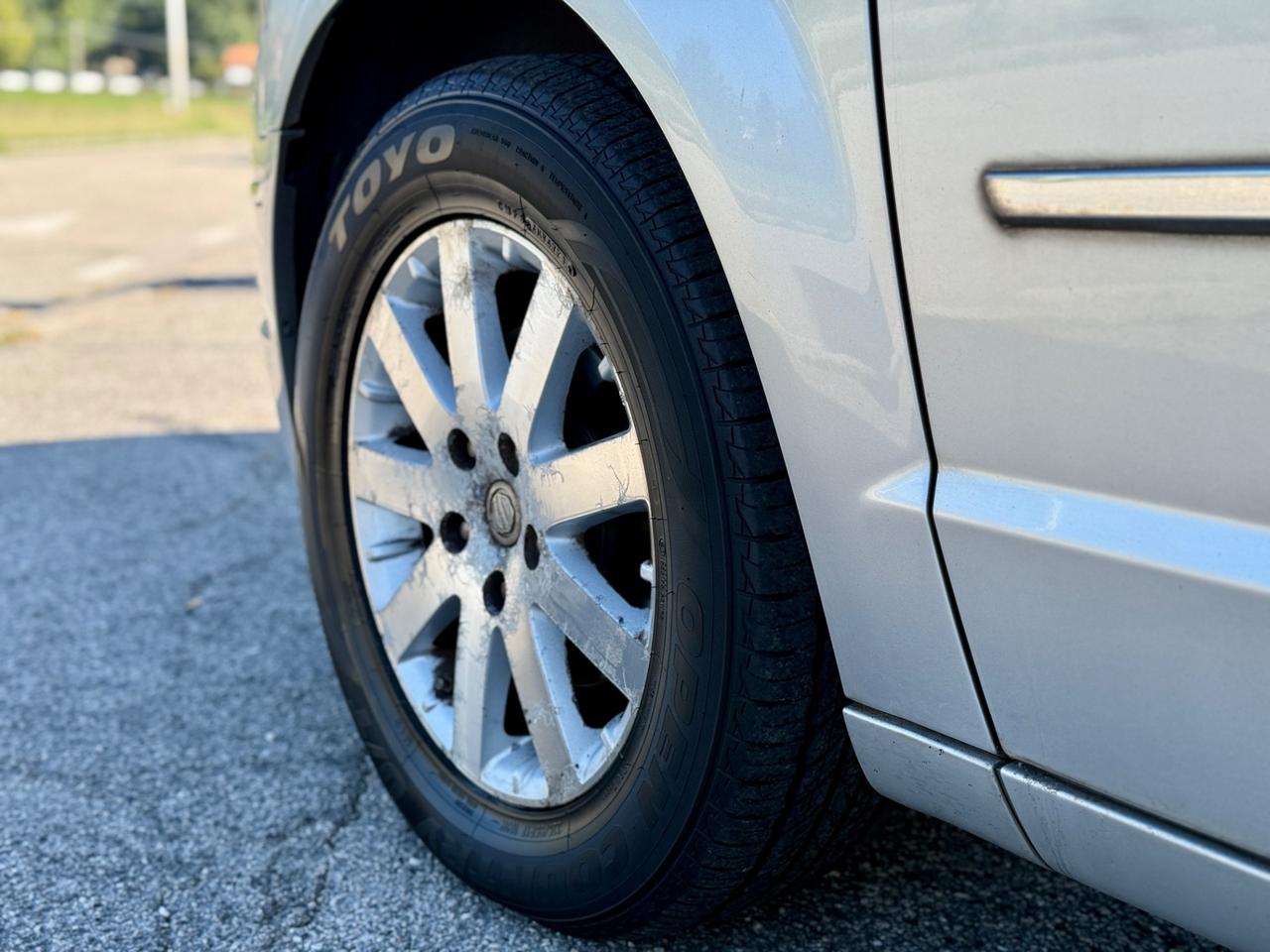 Chrysler Voyager Grand 2.8 CRD cat Limited Auto FULL